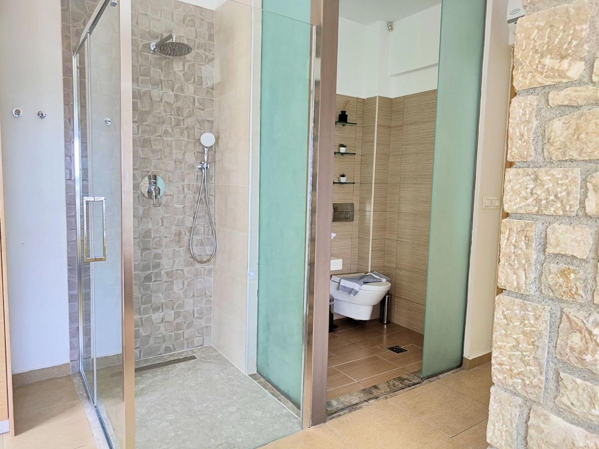 Villa Costamare - Enjoy Lazy Days On The Private Pool-Jacuzzi Pefki  Exterior photo