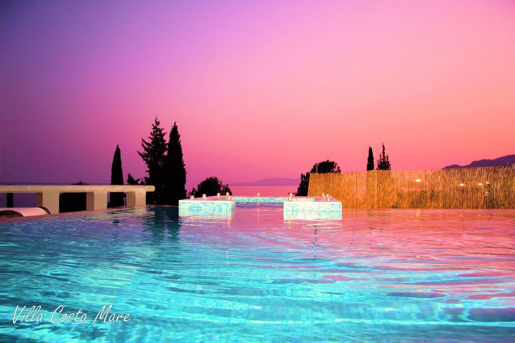 Villa Costamare - Enjoy Lazy Days On The Private Pool-Jacuzzi Pefki  Room photo